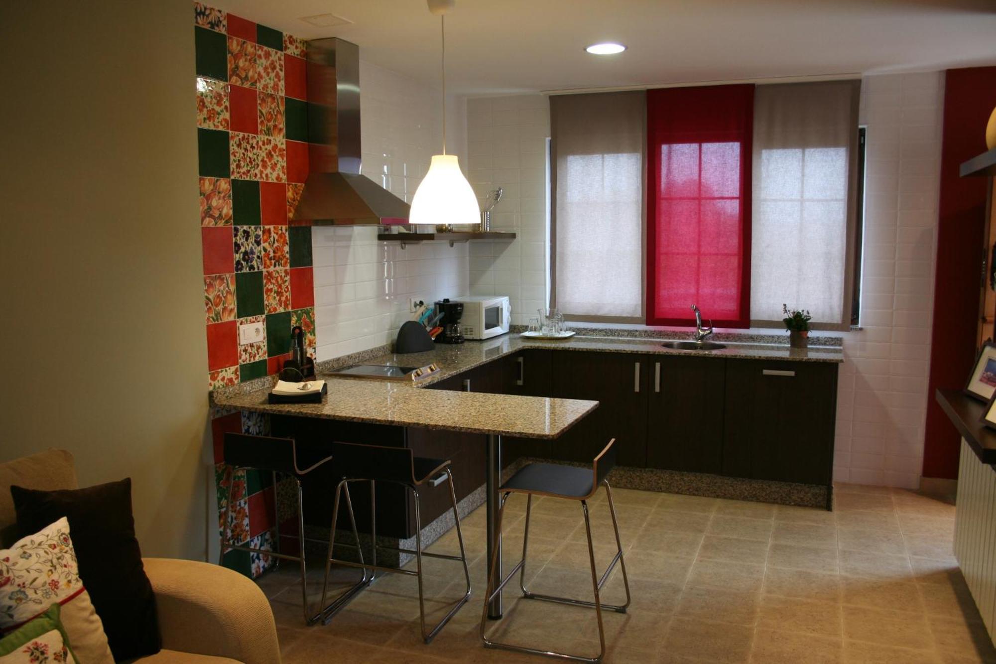 Oviñana Apartamentos El Regueirin 2 מראה חיצוני תמונה